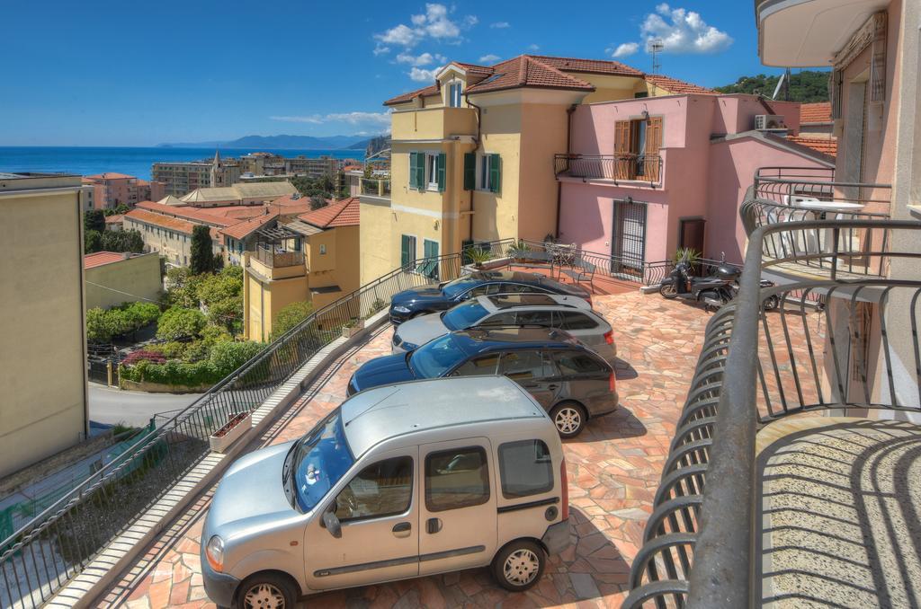 Hotel Noris Finale Ligure Exterior photo